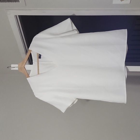 Great condition Tiffany &Co wardrobe - Picture 1 of 4